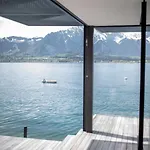 Award-winning On Thun- New 툰