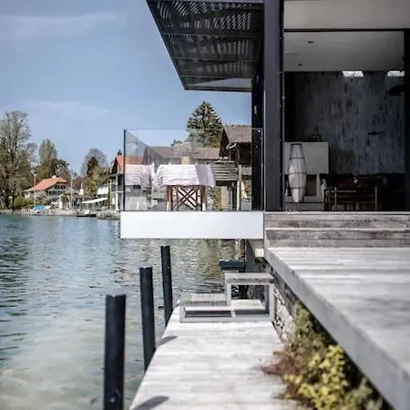 Award-winning On Thun- New بيت للعطل