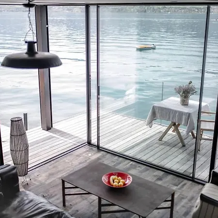 Award-winning On Thun- New Feriehus Thun