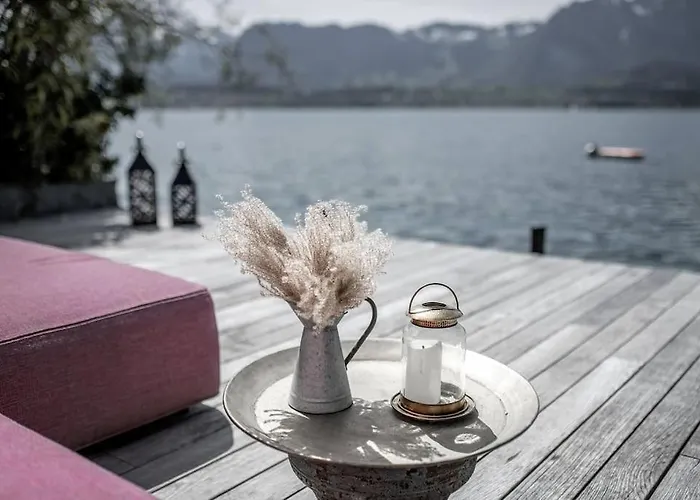 Award-winning On Thun- New