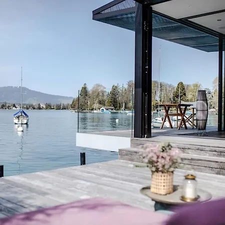 Award-winning On Thun- New *